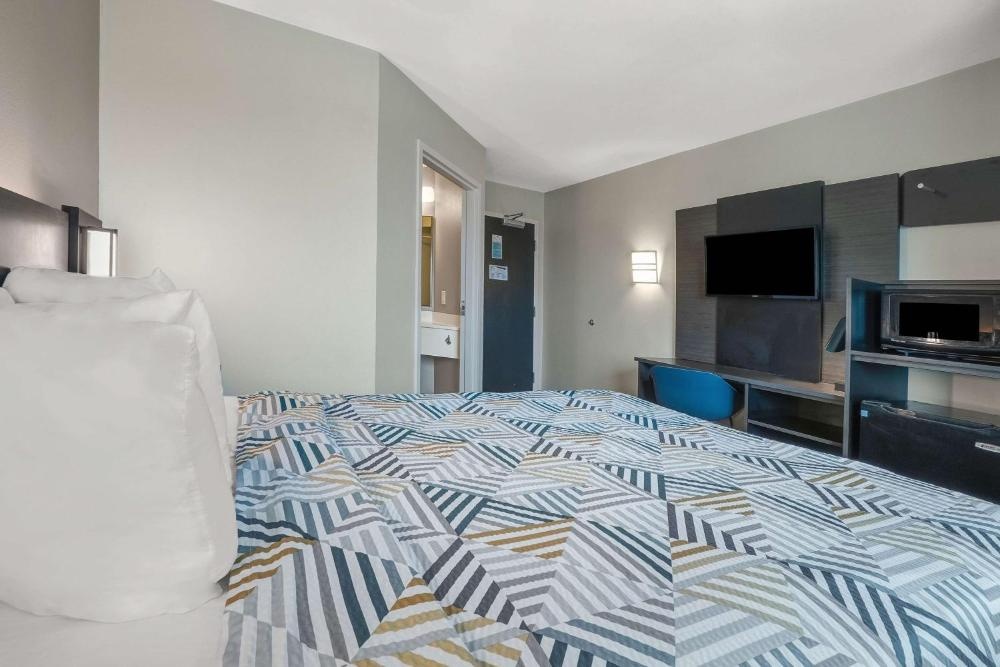 Motel 6 - Montgomery / Hope Hull