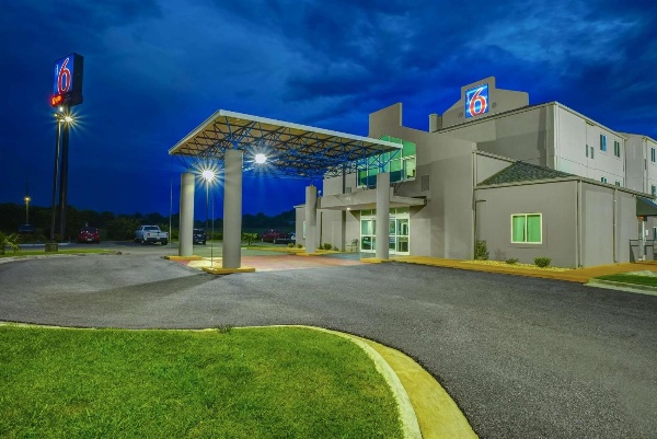 Motel 6 - Montgomery / Hope Hull Main image